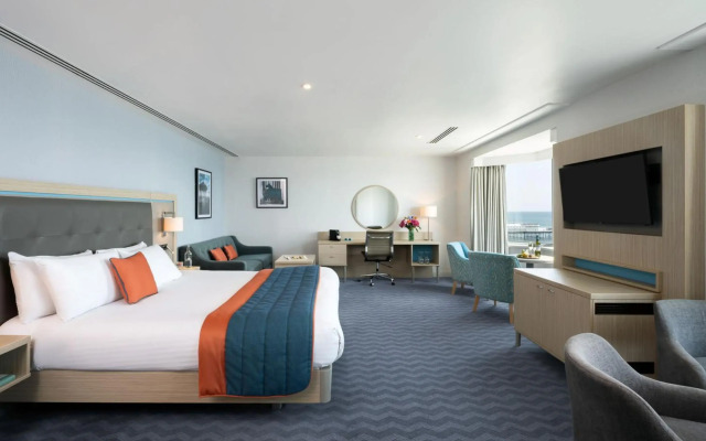 Leonardo Royal Hotel Brighton Waterfront