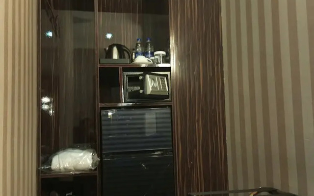 No. 1 Hotel