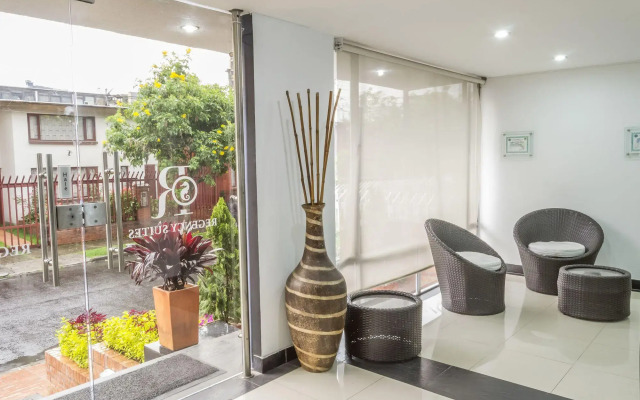 Hotel Regency Suites La Feria