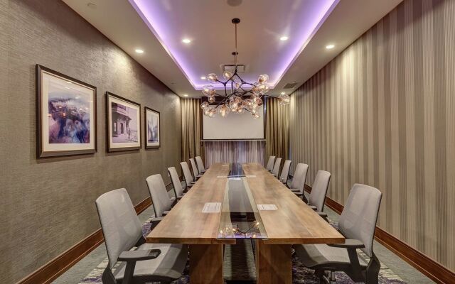 Home2 Suites by Hilton Toronto Brampton