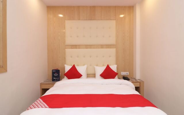 OYO Check In Room Near Gurudwara Shri Bangla Sahib