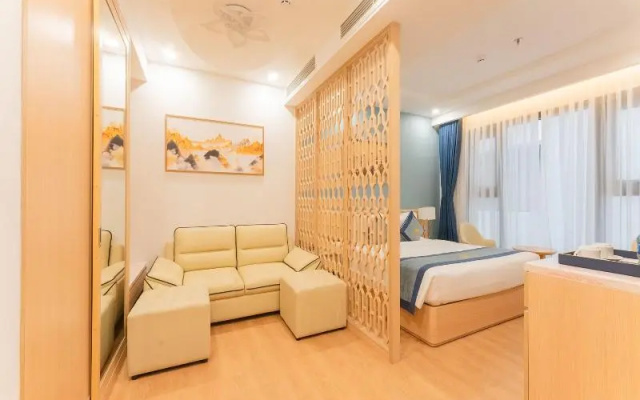 Canary Gold Hotel Quy Nhơn, Beachfront – Guest Rooms – Quy Nhon