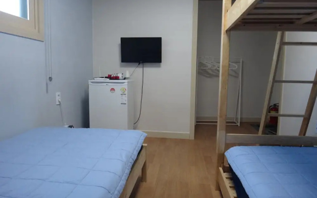 Hostel Hongdae