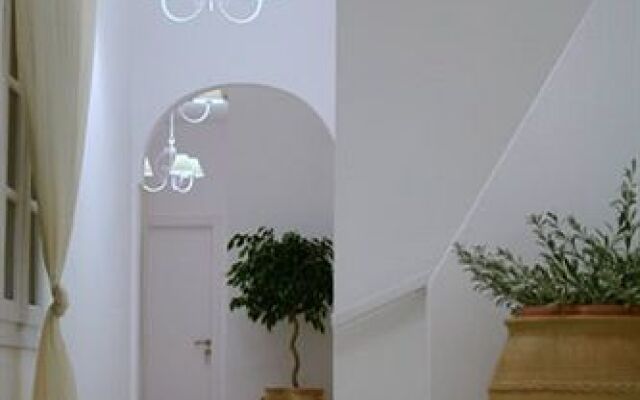 Spiros & Hiroko Hotel - Adults Only