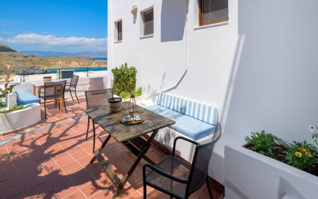 Maris Lindos, Suites and Apartments