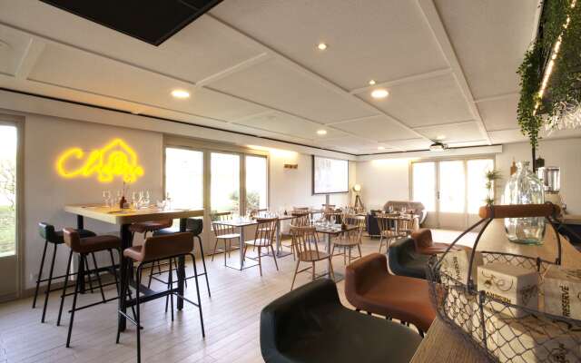 Campanile Nature - Taverny