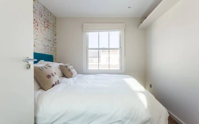 Spectacular 4 Bed House, Pimlico