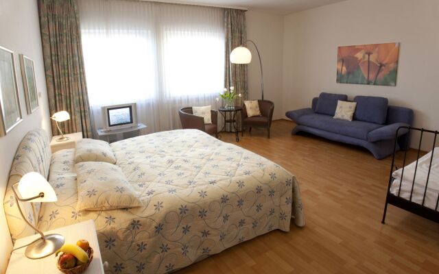 TOP Hotel Post Frankfurt Airport