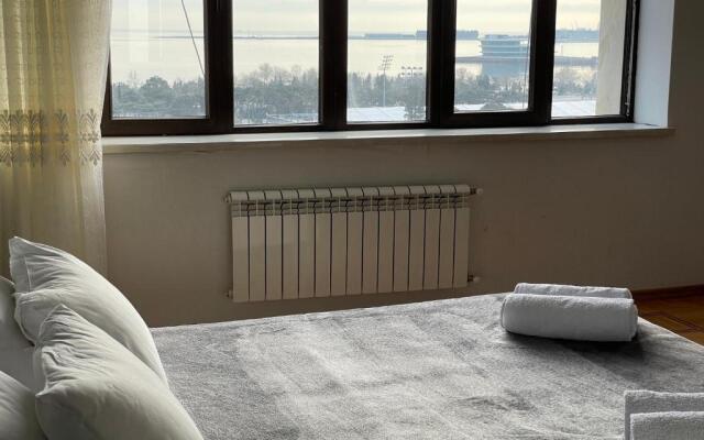 Sea view apart becide Hilton