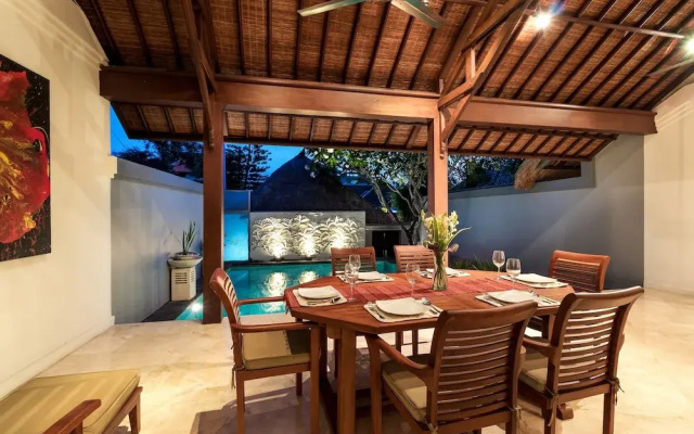 Villa Lalang Temu