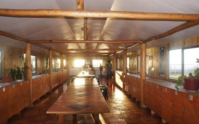 Hostel Camping Mihinoa