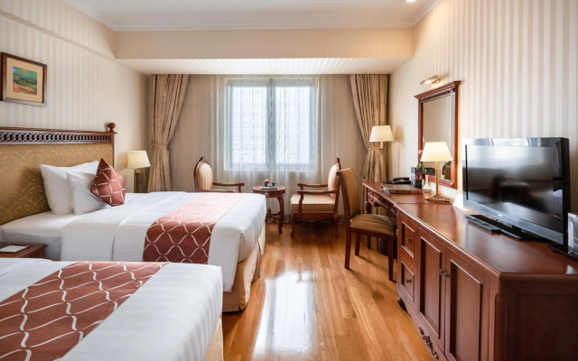 Grand Saigon