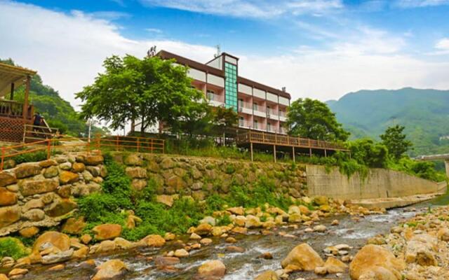 Gurye Leisure House Pension