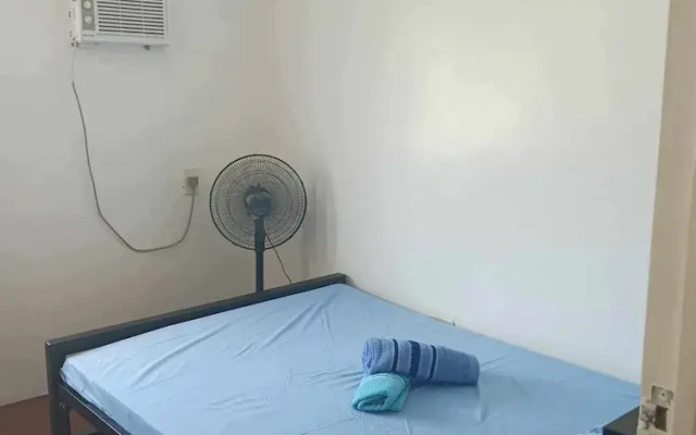 3g's & C Calapan Transient House