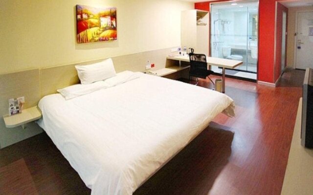 Hanting Express Wuhan Dunkou Development Zone