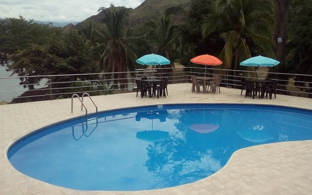 Casa Cristal Floresta