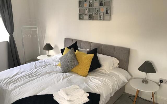 Bellevue Apartment
