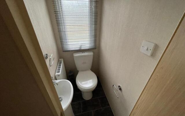 Two Bedroom Caravan at Lilliarsedge