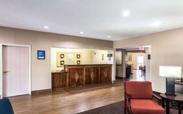 Holiday Inn Express and Suites Hannibal
