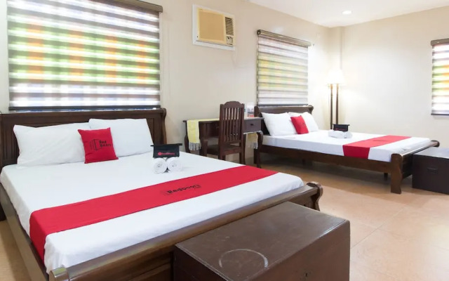RedDoorz @ Teofila Lodge