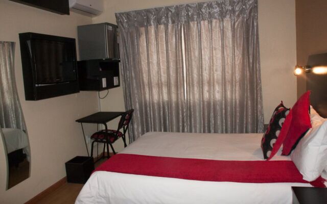 Maqalika Guest House