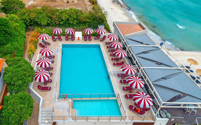 Ammon Zeus Luxury Beach Hotel