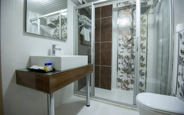 MCG Marble Hotel