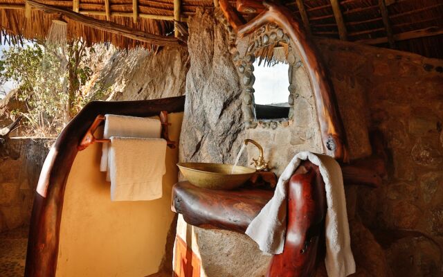 Elewana Loisaba Star Beds