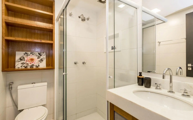 Triplex com Design Industrial em Itaipava | AIR A2