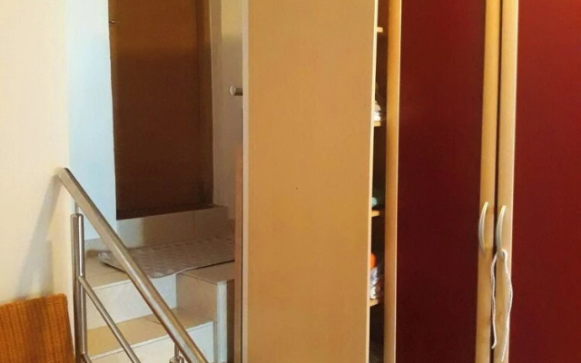 1 Bed Flat - Sleeps 2 - Parking - Wifi