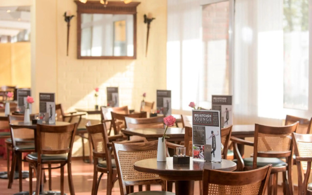 ibis Paderborn City