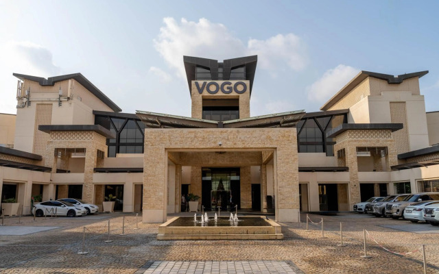 VOGO Abu Dhabi Golf Resort & Spa
