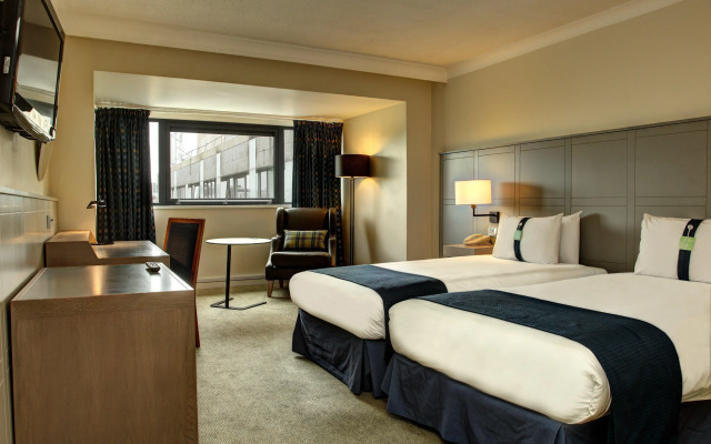 Holiday Inn Cardiff City Centre by IHG