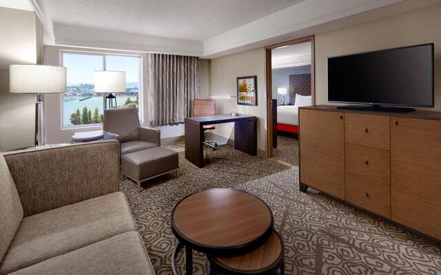 DoubleTree by Hilton San Francisco Airport North Bayfront