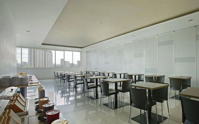 Amaris Hotel Mangga Dua Square