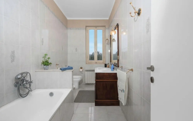 Borgo House In Florentine Hills With Pool