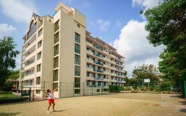 Perla Plaza Hotel