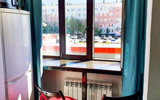 Мириады в микрорайоне Оптимистов 4/1