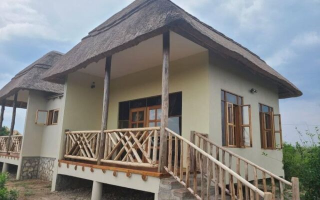 Tabingi Safari Lodge