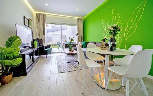 Ocean Garden Suite 11 con jardín privado