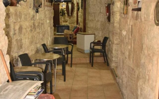 Chain Gate Hostel