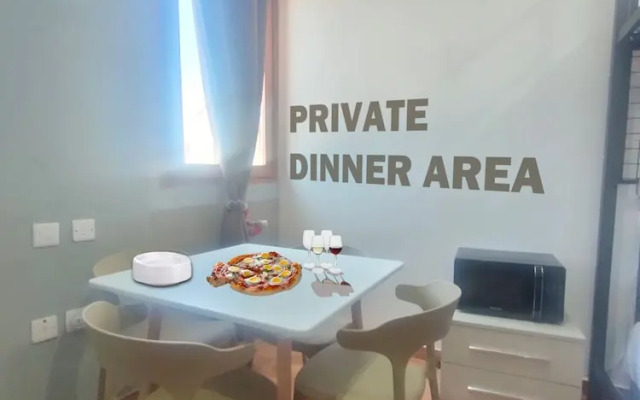 Jessica flat B&B in holiday and business