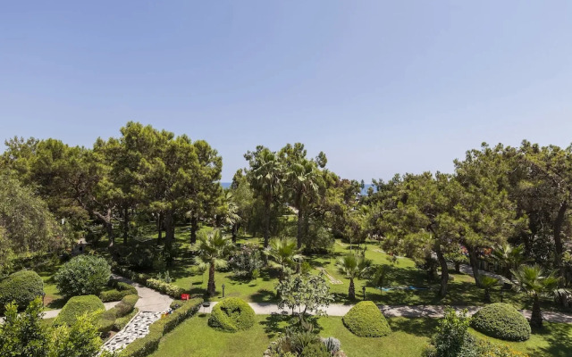 Perre La Mer Hotel Resort & Spa