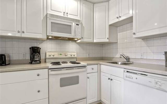 Island Club 151 - One Bedroom Condo