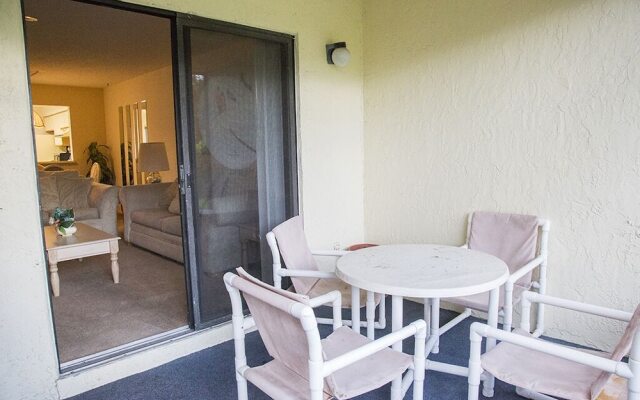 Clubview Country Club 2 Bedroom Condo