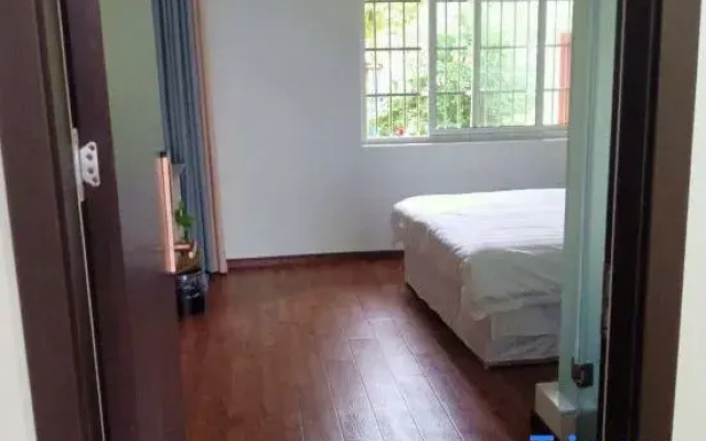 Xingcheng Business Hotel