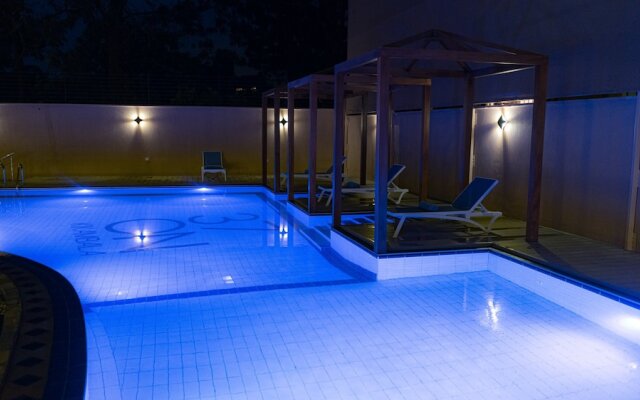 Lux Suites 37 on Kikambala Apartments