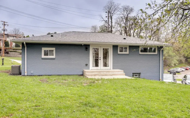 Monroeville Vacation Rental - 2 Mi to Downtown!