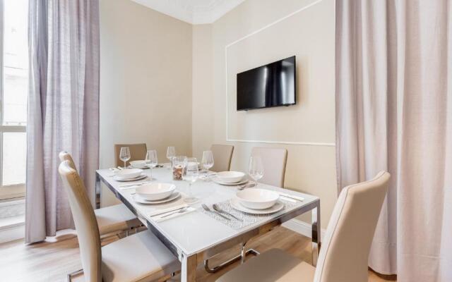 Repubblica Exclusive Apartment