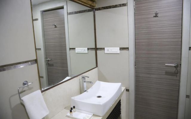 Oyo Premium Children Park Sardarpura